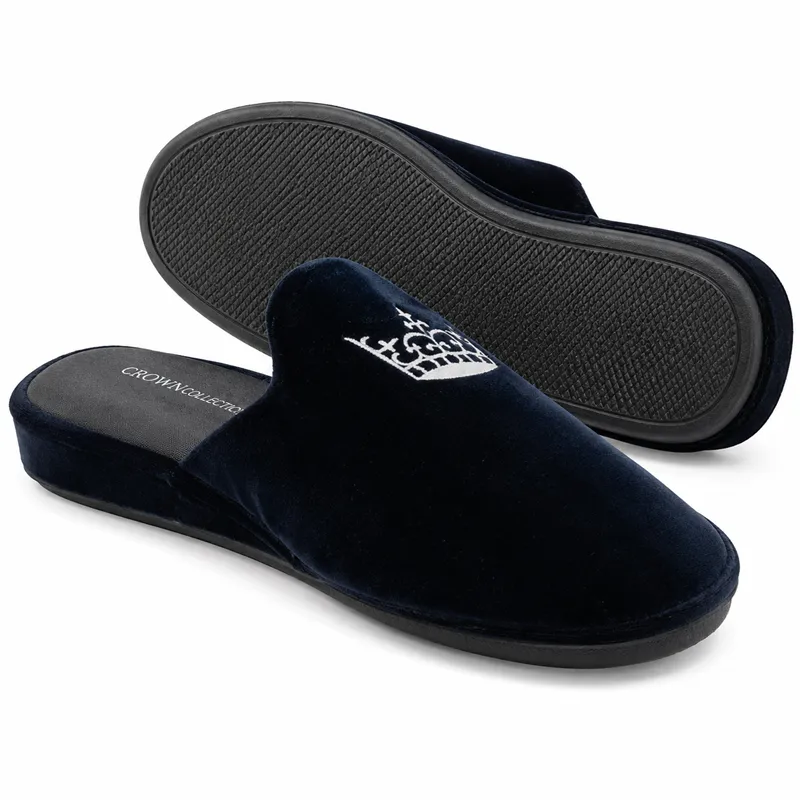Rubber sole hotel slippers